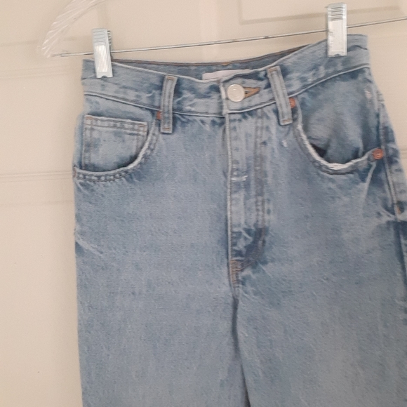 Zara jeans - Picture 3 of 3